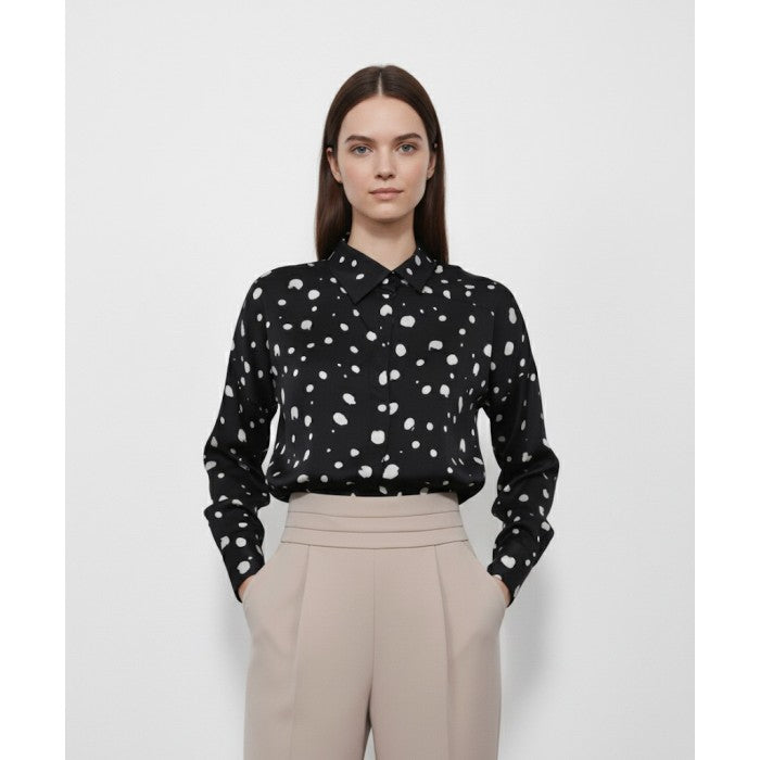 Черна сатенена риза с бели точки